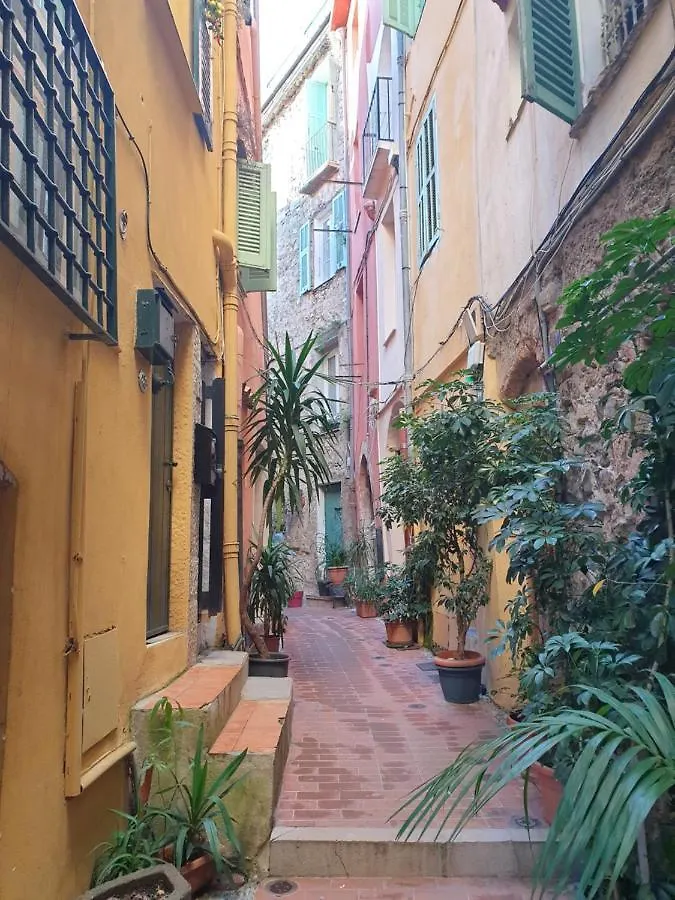 Charmant Studio Avec Coin Nuit - Vieille Ville Climatise Menton